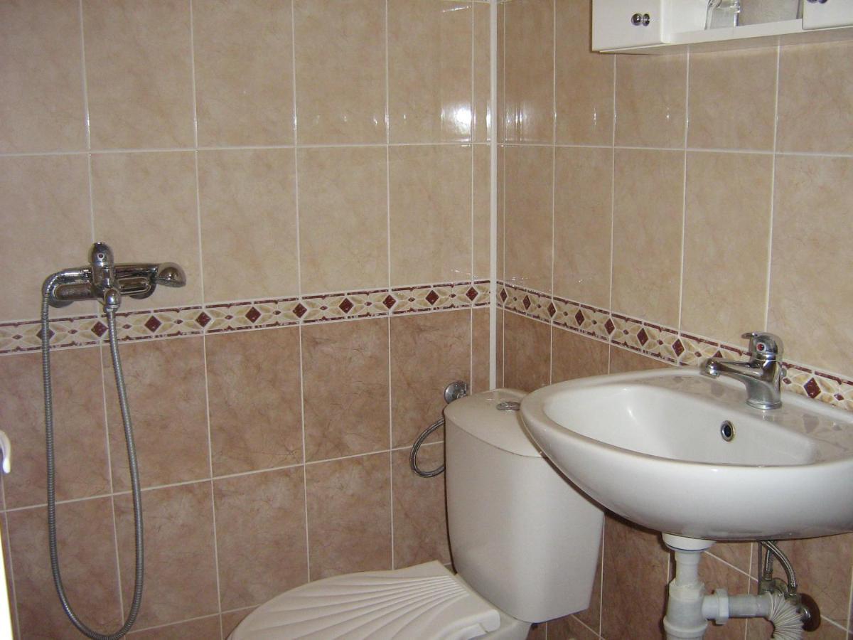 Hotel Maritsa Lyubimets Extérieur photo